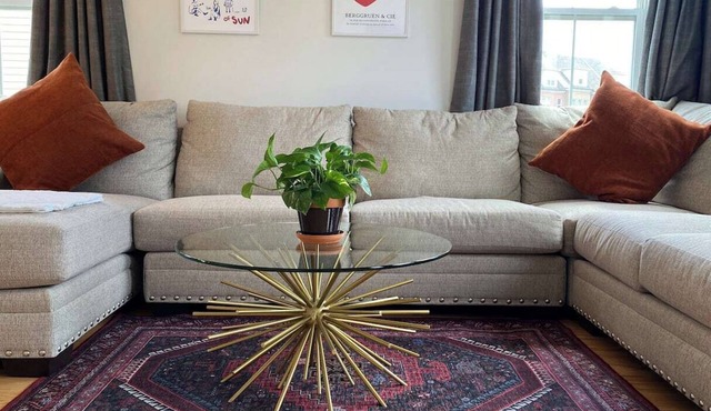 The Atelier House - Near Metro! in cool Silver Spring with AC