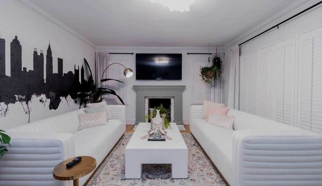 The Atlanta Cottage! 10 min fr downtown ATL!