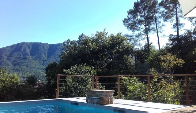 The aubado dou Riéu Modern villa with salt pool