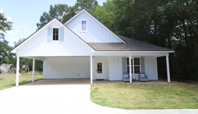 THE AUDUBON COTTAGE