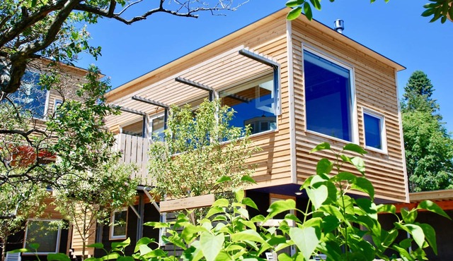 The Aurora- Award Winning- Sauna available