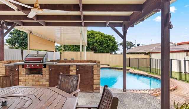 The Aussie Classic Poolside Living by the Marina