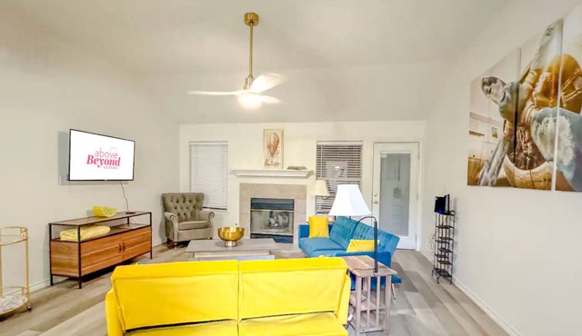 The Aviator | 4 Bed, 2 Bath