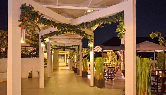 The Axana Hotel