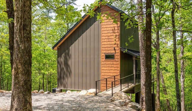 The Bramble at In the Trees, Mountaintop, Hot Tub, Fireplace, Luxury