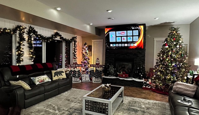 The Back Nine House - 4BR Luxury Near Candle Lake Golf - Prairie & Pine