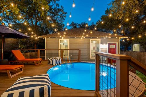 The Backyard Collective 6BR 2 Homes Pool & More