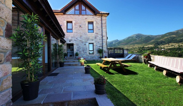 The Balcony of La Lomba