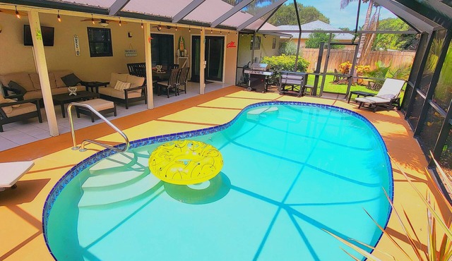 The Banana Cabana - A Tropical Florida Escape with Heated Pool!