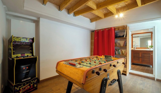 The banks of Fichemore