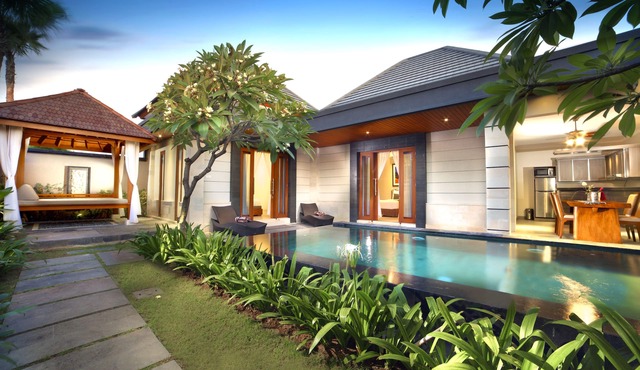 The Banyumas Suite Villa Legian