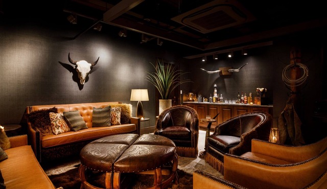 The Barfield, Autograph Collection
