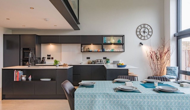 The Barn, Ash, Sandwich