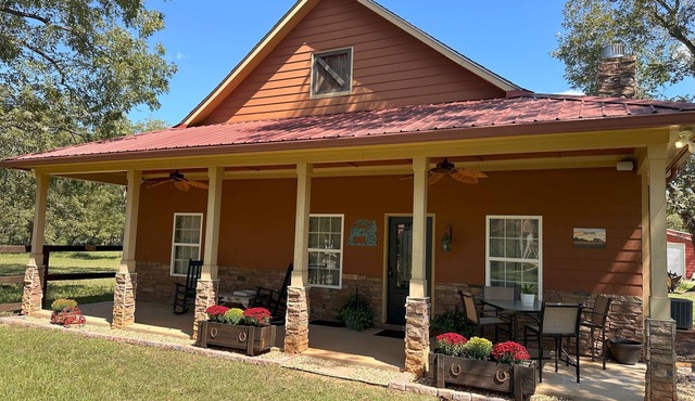 The Barn at The Horse Motel