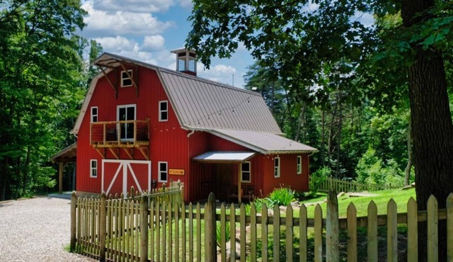 The Barn in Hocking Hills