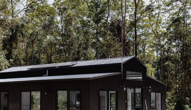 'The Barn' Luxury escape only 8 mins from Witta.