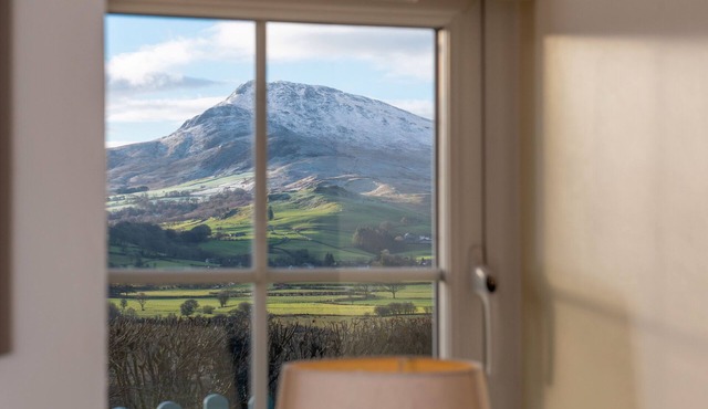 The Barn - One Bedroom Cottage, Sleeps 2