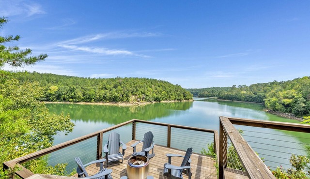 The Barn Smith Lake cottages