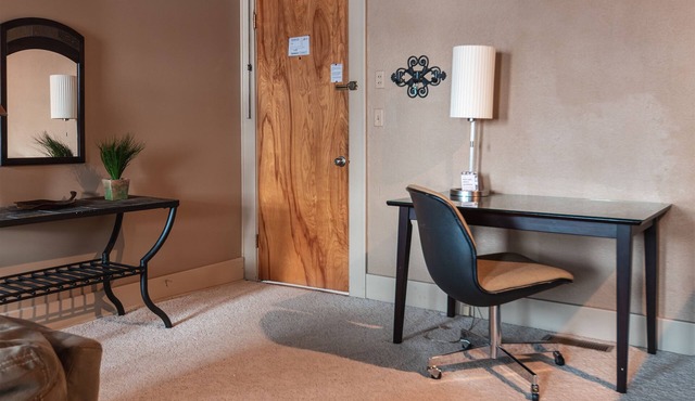 The Barrington 1BR apartment in historical downtown