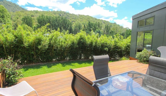 THE BASE ONE : Harrietville