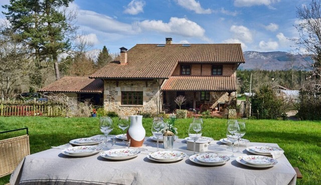 The Basque Experience by Fidalsa