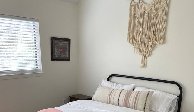 * The Bayou House * Water view Townhouse in Bluewater Bay