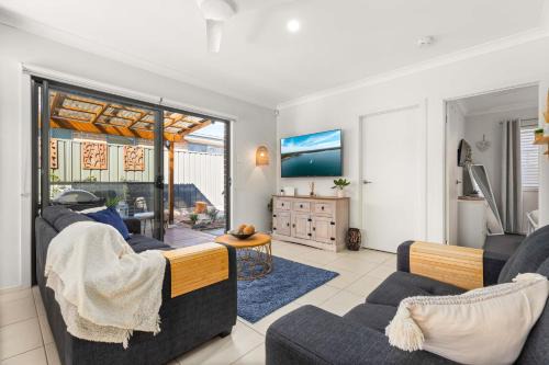 The Bayswood Retreat on Moona Creek by Experience Jervis Bay