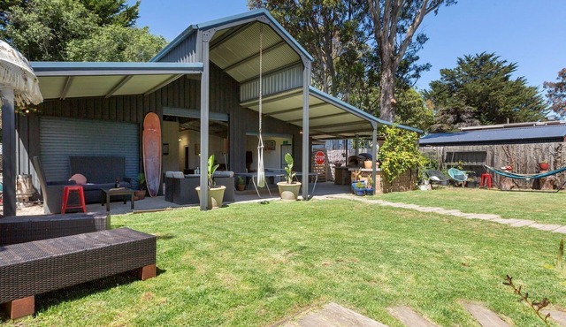 The Beach Barn - Balnarring Beach