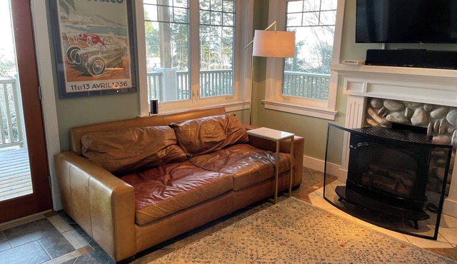 The Beach House at Maple Beach