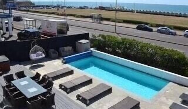 The Beach House - Brighton & Hove Seaviews