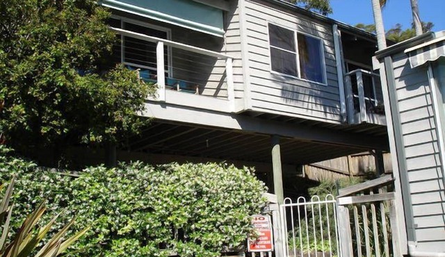 The Beach Hut Avoca Beach on the Central Coast