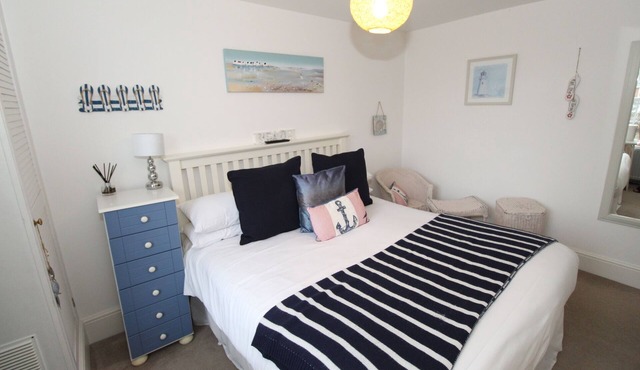 The Beach Hut Room 4 - The Kings Head Rye