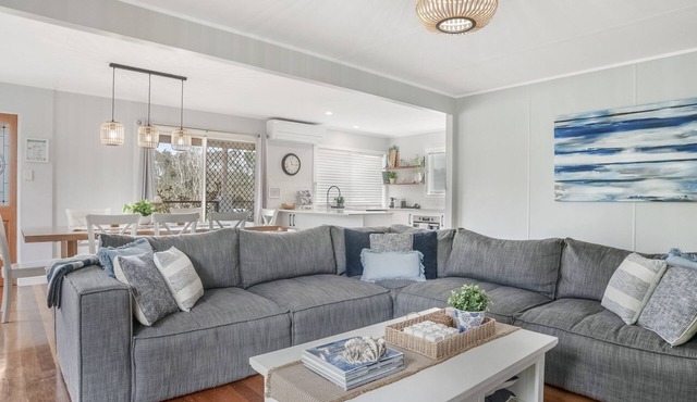 The Beach Shack - 12 Flame Street