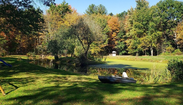 The Bear Den at 'Blue Heron Watch' Nature Getaway