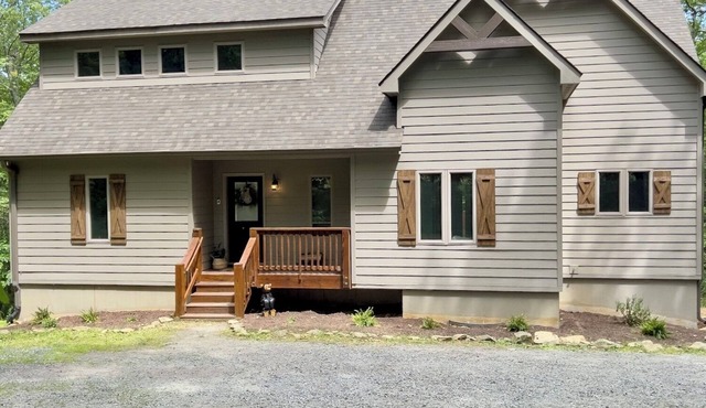 The Bear's Den at Wintergreen- 6 Bedroom