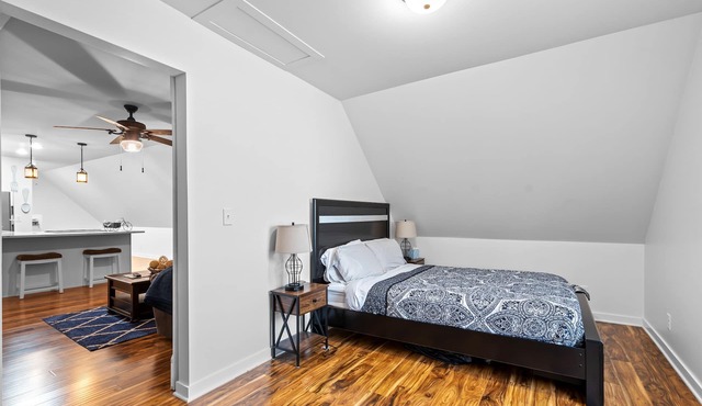 The Beautiful Loft at Skyline