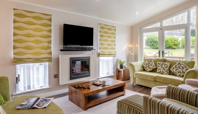 The Beech House Lodge - New Quay