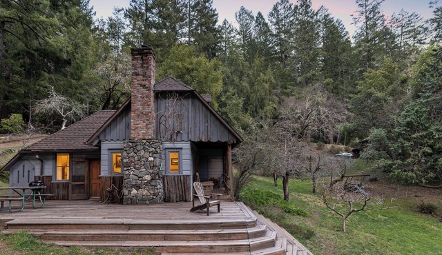 The Beehive- 4-bedroom house at Leonard Lake Reserve
