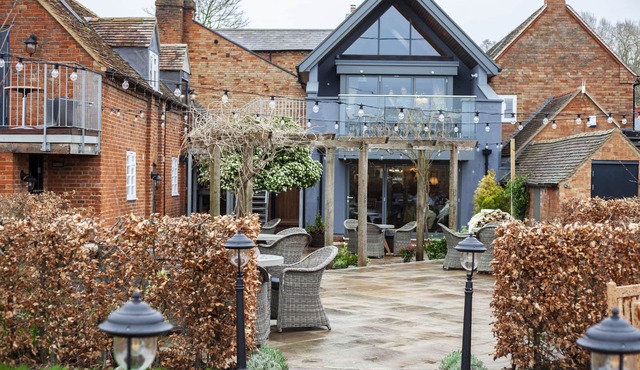 The Bell Alderminster