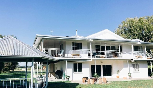 The Belle Riverhouse, Tumbulgum, Min Age