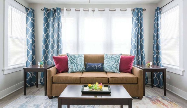*The Belltower Haven*Large*Family Friendly*Wi-Fi