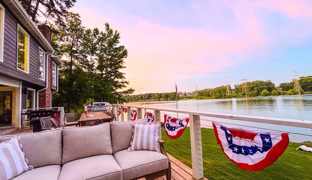 The Belmont Lake Retreat -Sleeps 14!