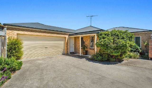 The Belmont Villa - Geelong