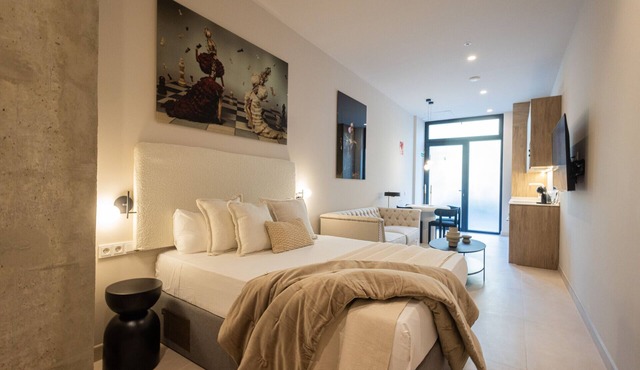 The Benicalap Apartment 02 by Florit Flats