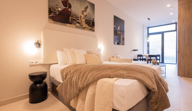 The Benicalap Apartment 03 by Florit Flats