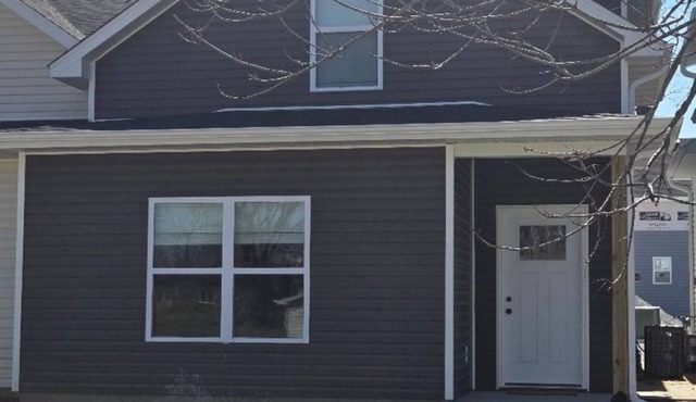 The Benjamin House, Comfortable Townhouse with small town feel