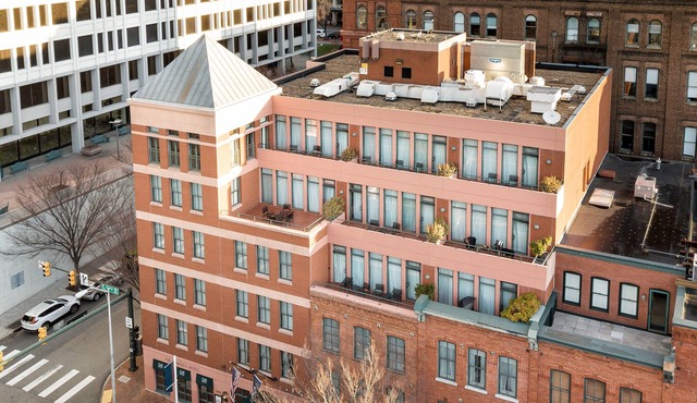 The Berkeley Hotel