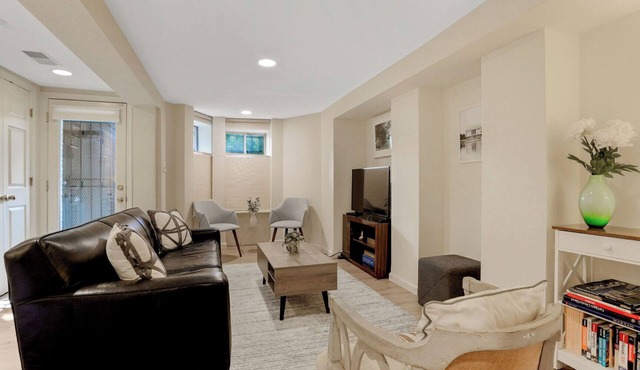 The Best of Dupont with Parking and Outdoor Space