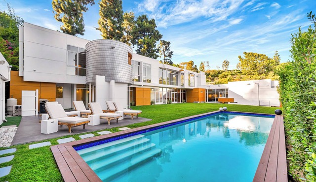 The Beverly Luxe Retreat