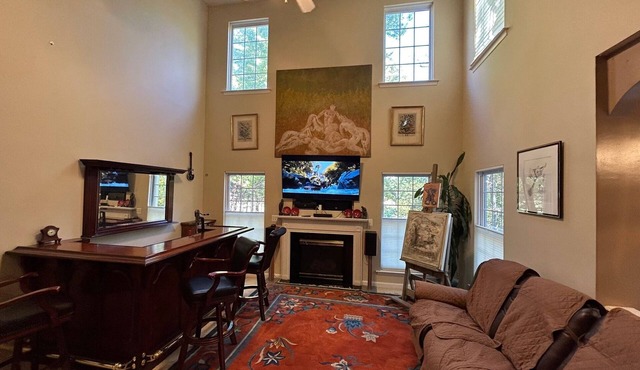 The Big Chill: a 4-bedroom house on Sweetbriar Park at Lake of the Woods